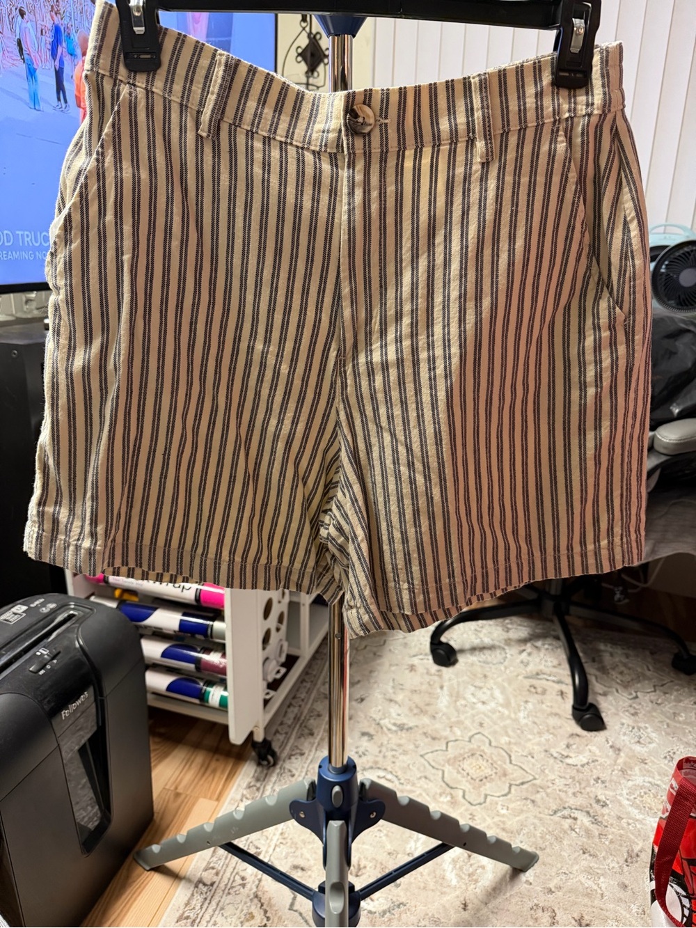 New Striped Cotton Womens wide leg Shorts - Beige with Navy Stripe size Medium